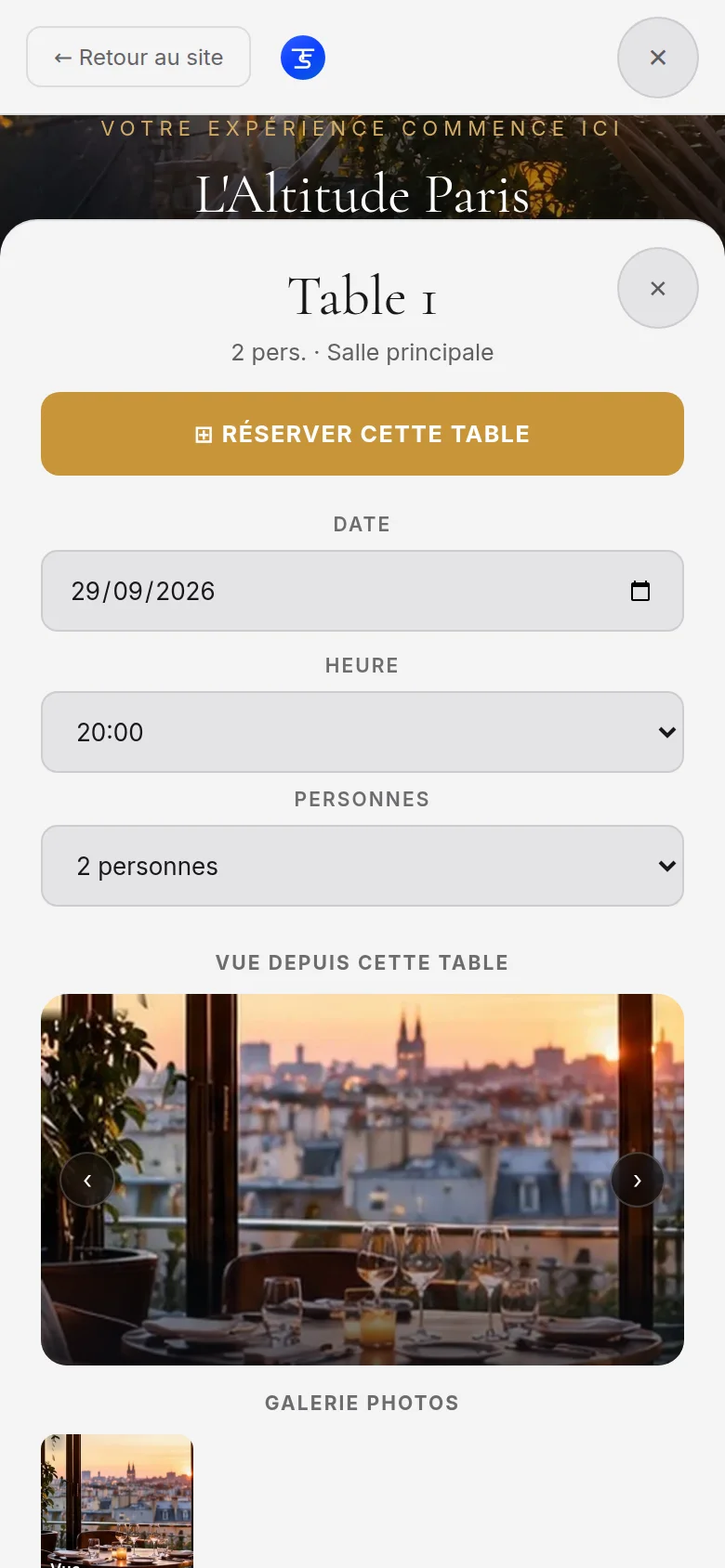 Widget TheSeat sur téléphone : fiche de la table 1 avec la vue photographiée depuis la table et le bouton Réserver cette table